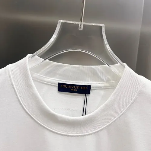 Cheap Louis Vuitton LV T-Shirts Short Sleeved For Unisex #1430550 Replica Wholesale [$38.00 USD] [ITEM#1430550] on Replica Louis Vuitton LV T-Shirts