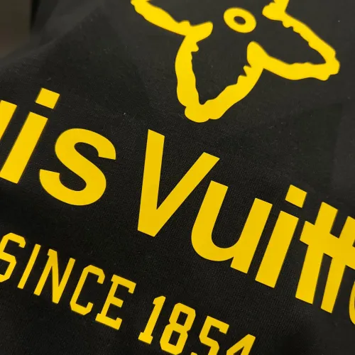 Cheap Louis Vuitton LV T-Shirts Short Sleeved For Unisex #1430553 Replica Wholesale [$38.00 USD] [ITEM#1430553] on Replica Louis Vuitton LV T-Shirts