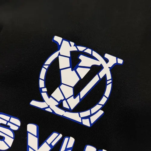 Cheap Louis Vuitton LV T-Shirts Short Sleeved For Unisex #1430555 Replica Wholesale [$38.00 USD] [ITEM#1430555] on Replica Louis Vuitton LV T-Shirts