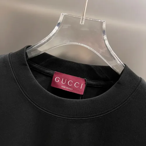 Cheap Gucci T-Shirts Short Sleeved For Unisex #1430606 Replica Wholesale [$38.00 USD] [ITEM#1430606] on Replica Gucci T-Shirts