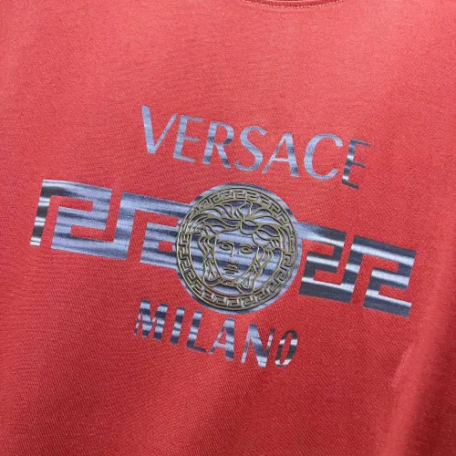 Cheap Versace T-Shirts Short Sleeved For Unisex #1430608 Replica Wholesale [$38.00 USD] [ITEM#1430608] on Replica Versace T-Shirts