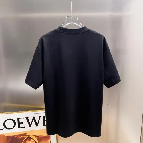 Cheap Versace T-Shirts Short Sleeved For Unisex #1430609 Replica Wholesale [$38.00 USD] [ITEM#1430609] on Replica Versace T-Shirts