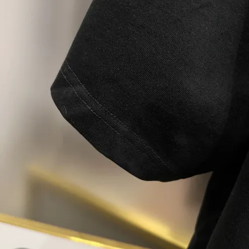 Cheap Prada T-Shirts Short Sleeved For Unisex #1430622 Replica Wholesale [$38.00 USD] [ITEM#1430622] on Replica Prada T-Shirts