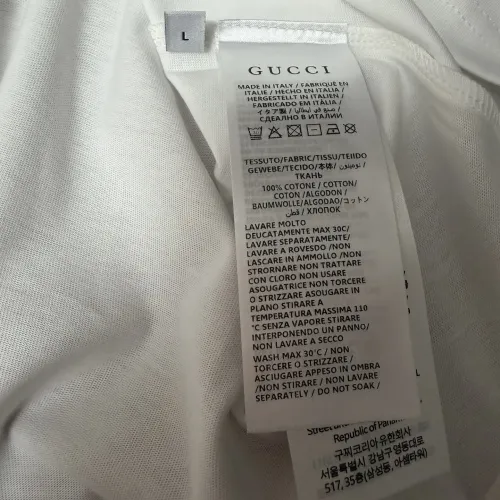 Cheap Gucci T-Shirts Short Sleeved For Unisex #1430656 Replica Wholesale [$42.00 USD] [ITEM#1430656] on Replica Gucci T-Shirts