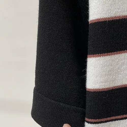 Cheap Prada T-Shirts Short Sleeved For Men #1430952 Replica Wholesale [$56.00 USD] [ITEM#1430952] on Replica Prada T-Shirts