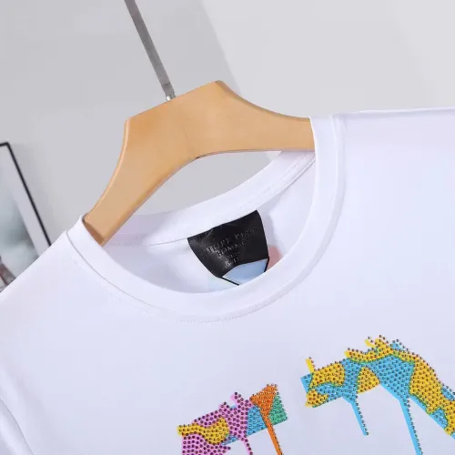 Cheap Philipp Plein PP T-Shirts Short Sleeved For Men #1431043 Replica Wholesale [$27.00 USD] [ITEM#1431043] on Replica Philipp Plein PP T-Shirts