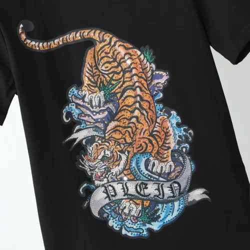 Cheap Philipp Plein PP T-Shirts Short Sleeved For Men #1431054 Replica Wholesale [$27.00 USD] [ITEM#1431054] on Replica Philipp Plein PP T-Shirts