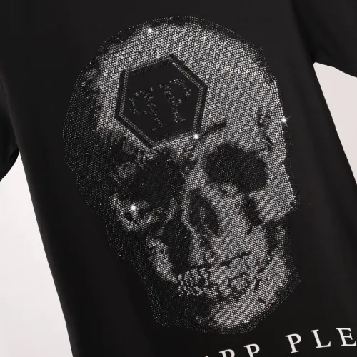 Cheap Philipp Plein PP T-Shirts Short Sleeved For Men #1431058 Replica Wholesale [$27.00 USD] [ITEM#1431058] on Replica Philipp Plein PP T-Shirts