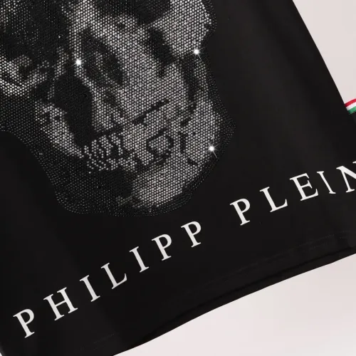Cheap Philipp Plein PP T-Shirts Short Sleeved For Men #1431058 Replica Wholesale [$27.00 USD] [ITEM#1431058] on Replica Philipp Plein PP T-Shirts