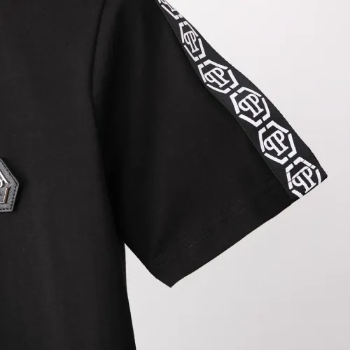 Cheap Philipp Plein PP T-Shirts Short Sleeved For Men #1431083 Replica Wholesale [$27.00 USD] [ITEM#1431083] on Replica Philipp Plein PP T-Shirts