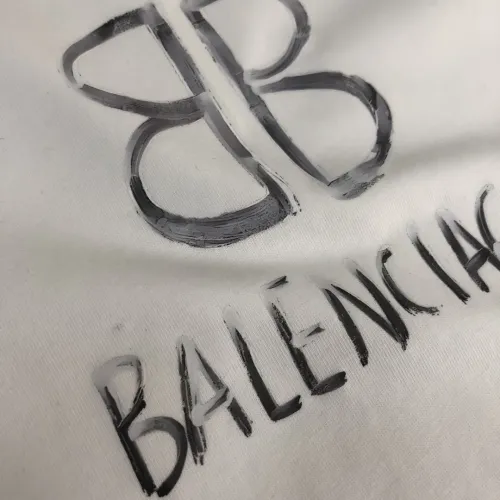 Cheap Balenciaga T-Shirts Short Sleeved For Unisex #1431103 Replica Wholesale [$34.00 USD] [ITEM#1431103] on Replica Balenciaga T-Shirts