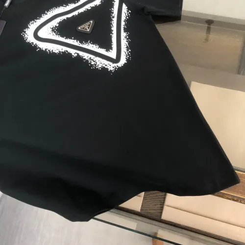Cheap Prada T-Shirts Short Sleeved For Unisex #1431117 Replica Wholesale [$34.00 USD] [ITEM#1431117] on Replica Prada T-Shirts
