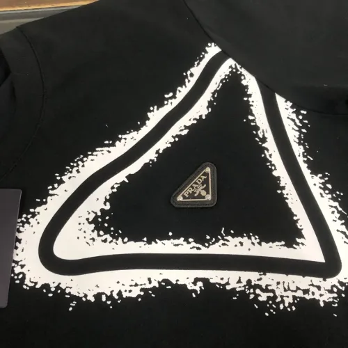 Cheap Prada T-Shirts Short Sleeved For Unisex #1431117 Replica Wholesale [$34.00 USD] [ITEM#1431117] on Replica Prada T-Shirts