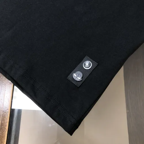 Cheap Fendi T-Shirts Short Sleeved For Unisex #1431131 Replica Wholesale [$34.00 USD] [ITEM#1431131] on Replica Fendi T-Shirts