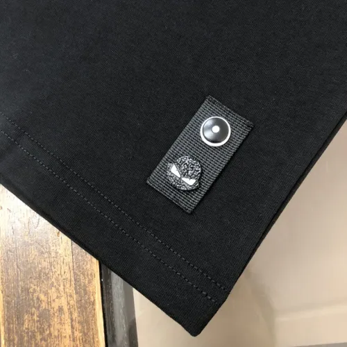 Cheap Fendi T-Shirts Short Sleeved For Unisex #1431135 Replica Wholesale [$34.00 USD] [ITEM#1431135] on Replica Fendi T-Shirts