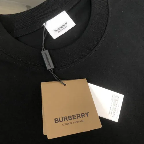 Cheap Burberry T-Shirts Short Sleeved For Unisex #1431377 Replica Wholesale [$32.00 USD] [ITEM#1431377] on Replica Burberry T-Shirts
