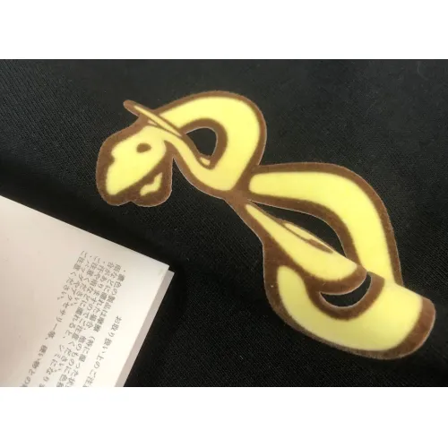 Cheap Burberry T-Shirts Short Sleeved For Unisex #1431377 Replica Wholesale [$32.00 USD] [ITEM#1431377] on Replica Burberry T-Shirts