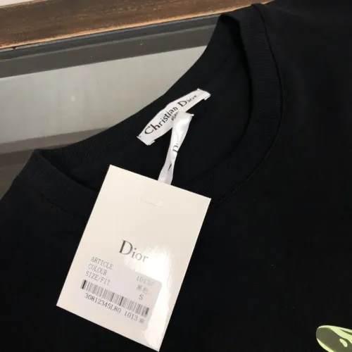 Cheap Christian Dior T-Shirts Short Sleeved For Unisex #1431379 Replica Wholesale [$32.00 USD] [ITEM#1431379] on Replica Christian Dior T-Shirts