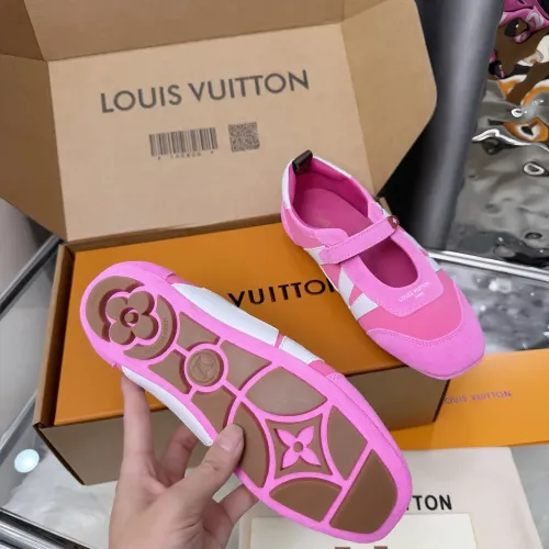 Cheap Louis Vuitton Casual Shoes For Women #1431722 Replica Wholesale [$112.00 USD] [ITEM#1431722] on Replica Louis Vuitton Casual Shoes