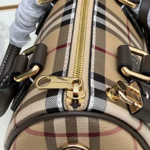 Cheap Burberry AAA Quality Handbags For Women #1431797 Replica Wholesale [$92.00 USD] [ITEM#1431797] on Replica Burberry AAA Quality Handbags