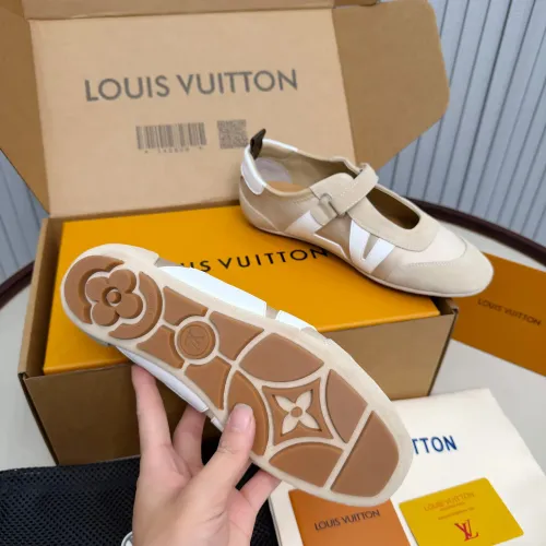 Cheap Louis Vuitton Casual Shoes For Women #1431867 Replica Wholesale [$105.00 USD] [ITEM#1431867] on Replica Louis Vuitton Casual Shoes