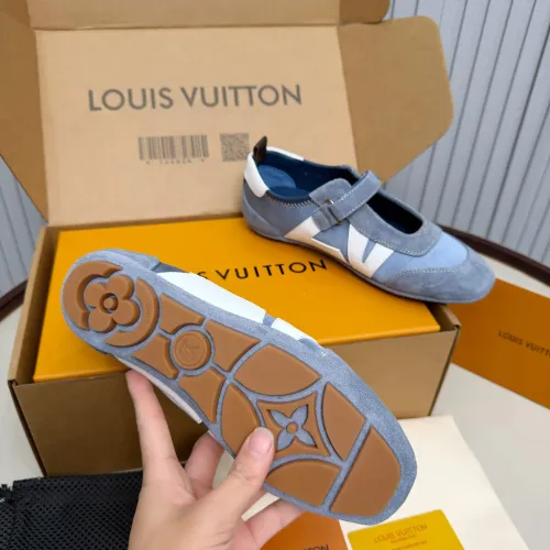 Cheap Louis Vuitton Casual Shoes For Women #1431869 Replica Wholesale [$105.00 USD] [ITEM#1431869] on Replica Louis Vuitton Casual Shoes