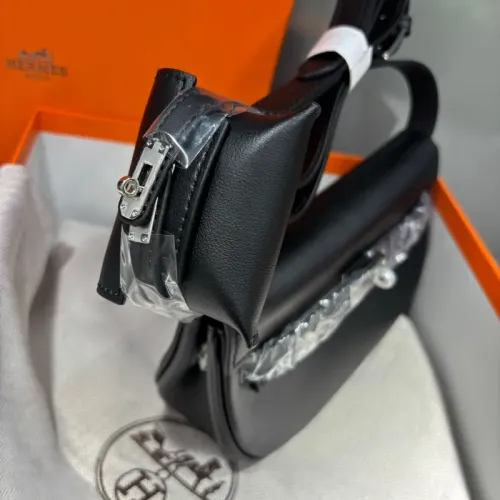 Cheap Hermes AAA Quality Messenger Bags For Women #1432011 Replica Wholesale [$88.00 USD] [ITEM#1432011] on Replica Hermes AAA Quality Messenger Bags