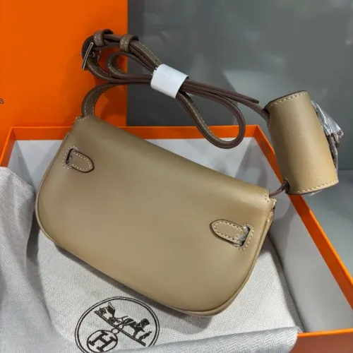Cheap Hermes AAA Quality Messenger Bags For Women #1432013 Replica Wholesale [$88.00 USD] [ITEM#1432013] on Replica Hermes AAA Quality Messenger Bags