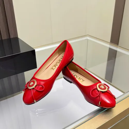 Cheap Versace Flat Shoes For Women #1432020 Replica Wholesale [$82.00 USD] [ITEM#1432020] on Replica Versace Flat Shoes