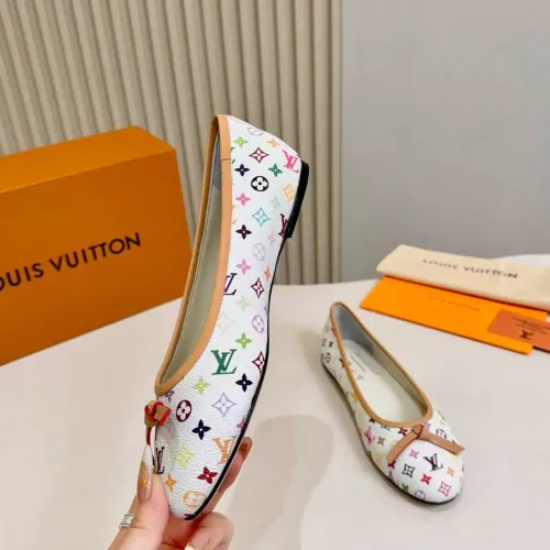 Cheap Louis Vuitton Flat Shoes For Women #1432027 Replica Wholesale [$102.00 USD] [ITEM#1432027] on Replica Louis Vuitton Flat Shoes