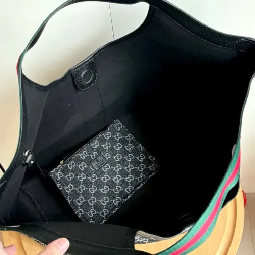 Cheap Gucci AAA Quality Handbags #1432171 Replica Wholesale [$82.00 USD] [ITEM#1432171] on Replica Gucci AAA Quality Handbags