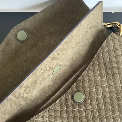 Cheap Gucci AAA Quality Messenger Bags #1432182 Replica Wholesale [$85.00 USD] [ITEM#1432182] on Replica Gucci AAA Quality Messenger Bags