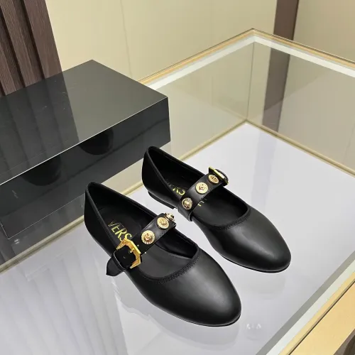 Cheap Versace Flat Shoes For Women #1432237 Replica Wholesale [$82.00 USD] [ITEM#1432237] on Replica Versace Flat Shoes