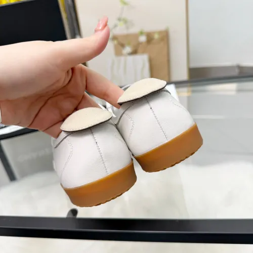 Cheap Chanel Casual Shoes For Women #1432247 Replica Wholesale [$98.00 USD] [ITEM#1432247] on Replica Chanel Casual Shoes