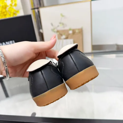 Cheap Chanel Casual Shoes For Women #1432250 Replica Wholesale [$98.00 USD] [ITEM#1432250] on Replica Chanel Casual Shoes