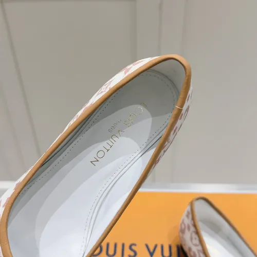 Cheap Louis Vuitton Flat Shoes For Women #1432296 Replica Wholesale [$108.00 USD] [ITEM#1432296] on Replica Louis Vuitton Flat Shoes