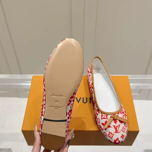 Cheap Louis Vuitton Flat Shoes For Women #1432297 Replica Wholesale [$108.00 USD] [ITEM#1432297] on Replica Louis Vuitton Flat Shoes