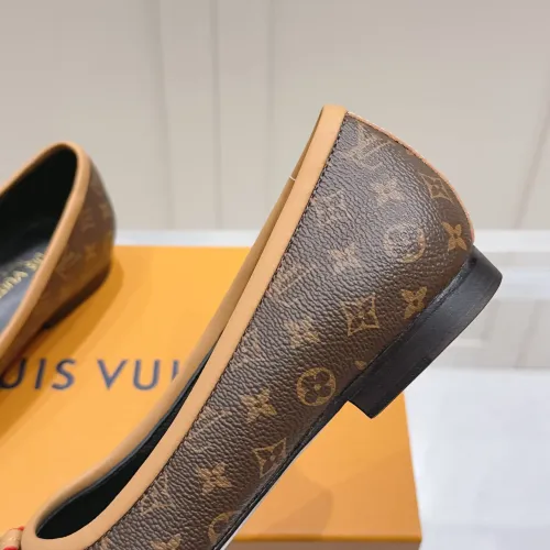 Cheap Louis Vuitton Flat Shoes For Women #1432299 Replica Wholesale [$108.00 USD] [ITEM#1432299] on Replica Louis Vuitton Flat Shoes