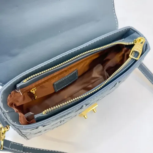 Cheap Louis Vuitton Messenger Bags For Women #1432357 Replica Wholesale [$42.00 USD] [ITEM#1432357] on Replica Louis Vuitton Messenger Bags