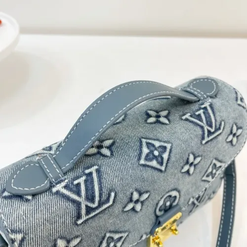 Cheap Louis Vuitton Messenger Bags For Women #1432358 Replica Wholesale [$42.00 USD] [ITEM#1432358] on Replica Louis Vuitton Messenger Bags