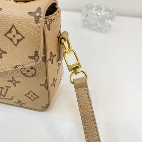 Cheap Louis Vuitton Messenger Bags For Women #1432364 Replica Wholesale [$41.00 USD] [ITEM#1432364] on Replica Louis Vuitton Messenger Bags