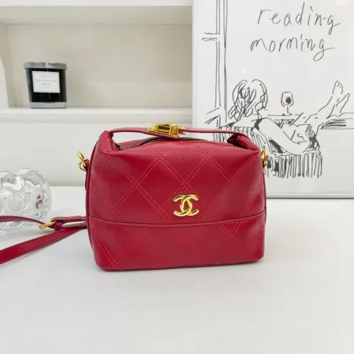 Chanel Messenger Bags For Women #1432368