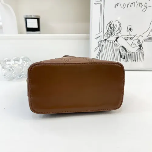 Cheap Chanel Messenger Bags For Women #1432370 Replica Wholesale [$39.00 USD] [ITEM#1432370] on Replica Chanel Messenger Bags