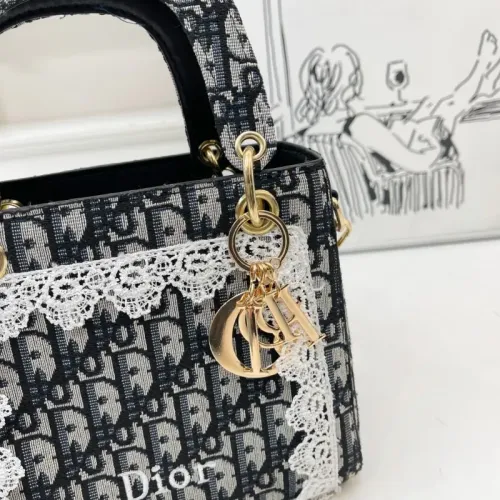 Cheap Christian Dior Handbags For Women #1432375 Replica Wholesale [$40.00 USD] [ITEM#1432375] on Replica Christian Dior Handbags