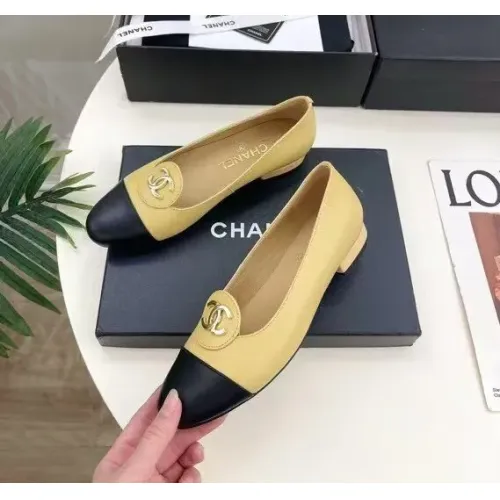Chanel Flat Shoes For Women #1432520