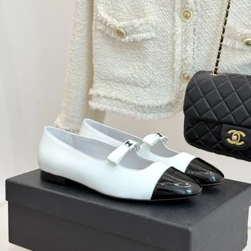 Chanel Flat Shoes For Women #1432614