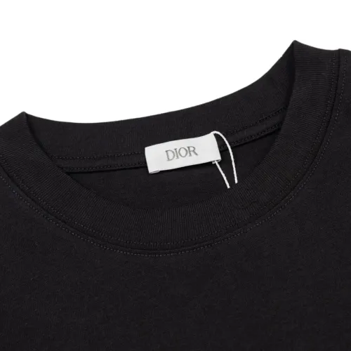 Cheap Christian Dior T-Shirts Short Sleeved For Unisex #1432846 Replica Wholesale [$48.00 USD] [ITEM#1432846] on Replica Christian Dior T-Shirts