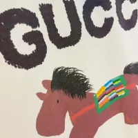 Cheap Gucci T-Shirts Short Sleeved For Unisex #1424628 Replica Wholesale [$34.00 USD] [ITEM#1424628] on Replica Gucci T-Shirts