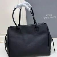 Cheap Chanel AAA Quality Handbags For Women #1425038 Replica Wholesale [$115.00 USD] [ITEM#1425038] on Replica Chanel AAA Quality Handbags