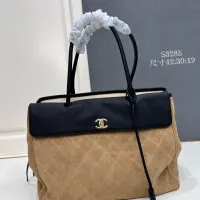 Cheap Chanel AAA Quality Handbags For Women #1425039 Replica Wholesale [$115.00 USD] [ITEM#1425039] on Replica Chanel AAA Quality Handbags